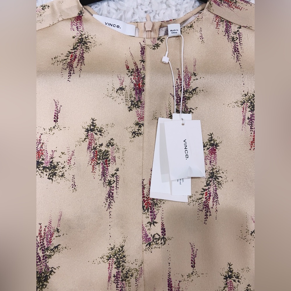 NWT Vince Wisteria Silk Mock Neck Blouse - Picture 2 of 7